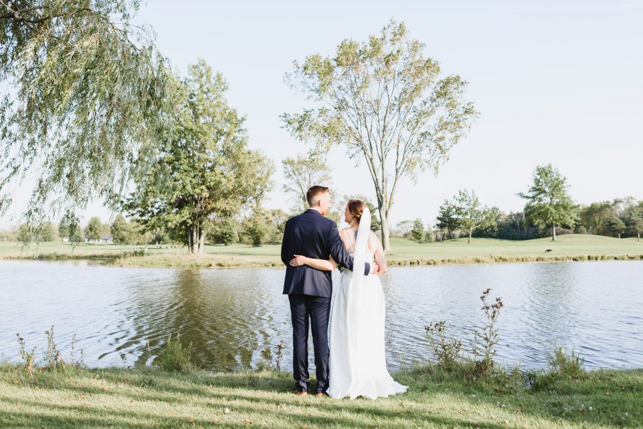 wedding picture taken at Cardinal Lakes Golf Club, Welland Niagara by Niagara wedding photographer taken by Niagara wedding photographer